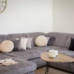 Lasta - Private Parking X2 Lejlighed