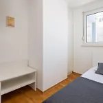 Lasta - Private Parking X2 Makarska