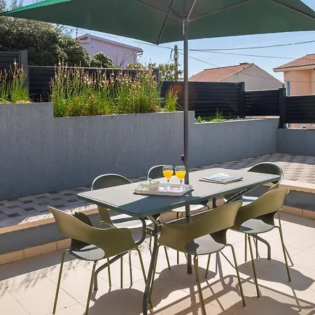 Lasta - Private Parking X2 Apartment Makarska