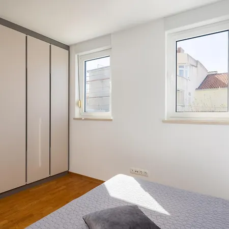 Lasta - Private Parking X2 Apartment Makarska