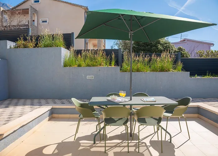 Apartment Lasta - Private Parking X2