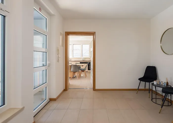 Lasta - Private Parking X2 *