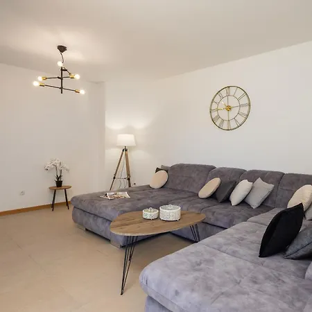 Apartment Lasta - Private Parking X2 Makarska