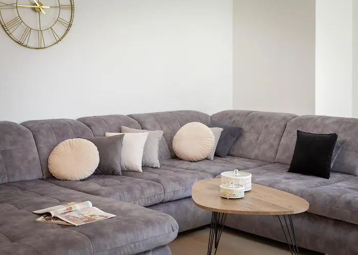 Lasta - Private Parking X2 Apartamento